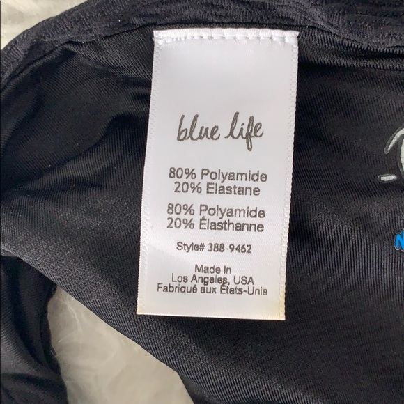 Bikini - Picture 3 of 4